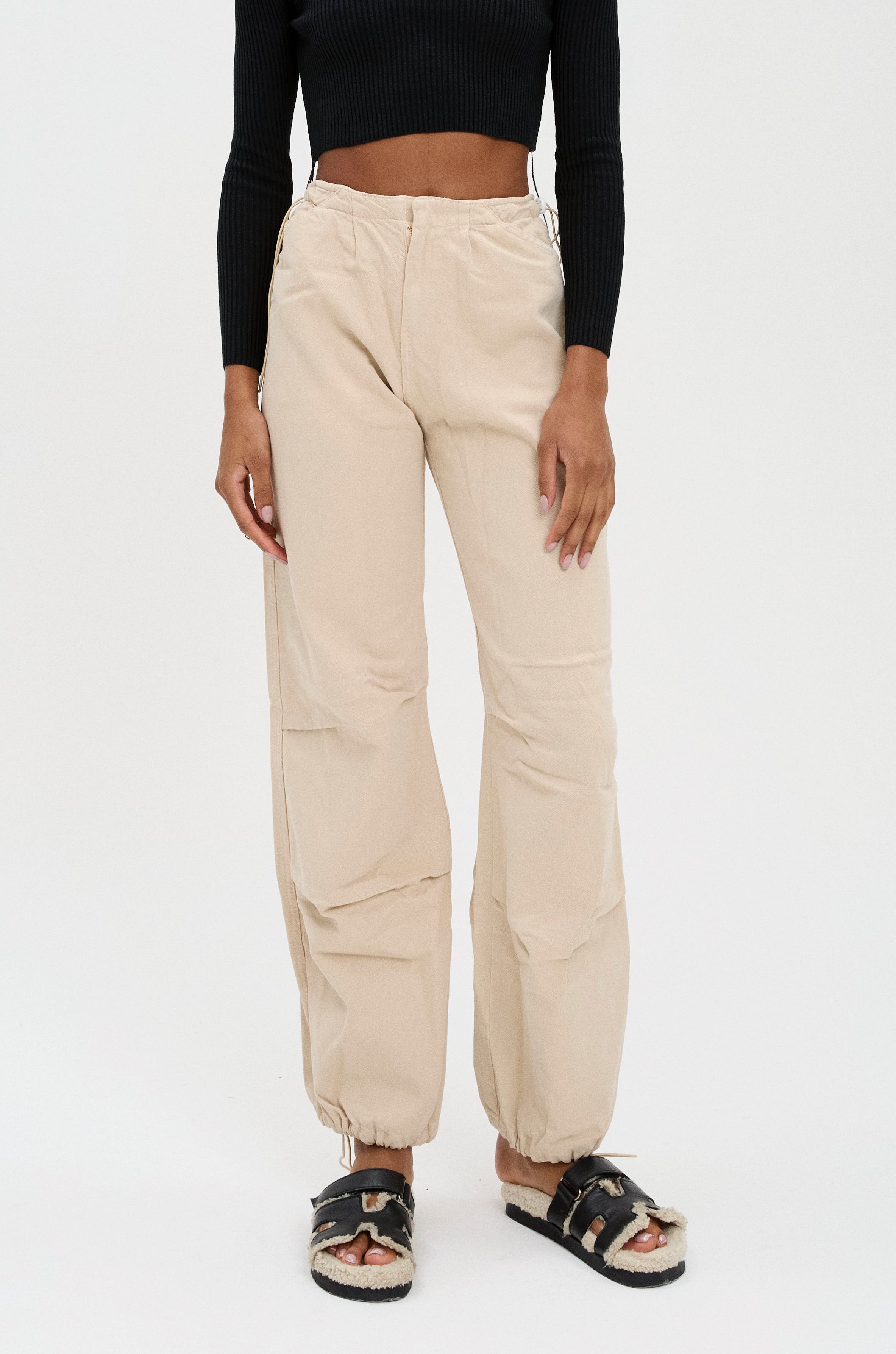 CALÇA MIA